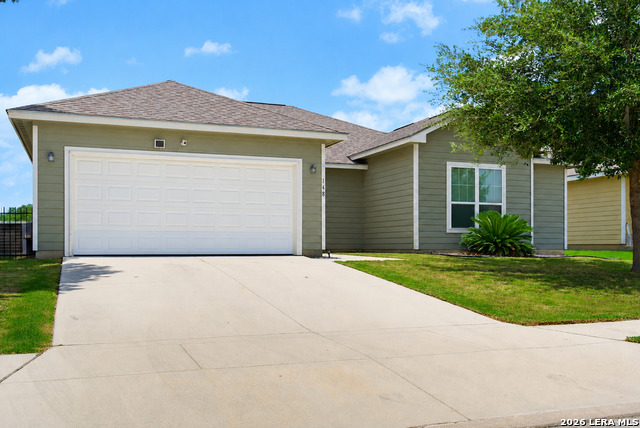 148 Lark Hill Property Photo 1