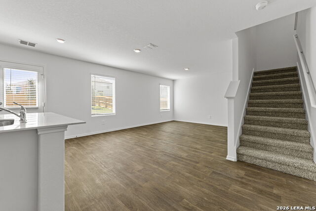 1614 Olive Ibis Property Photo 4