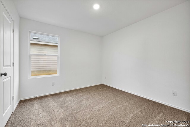 9206 Selene Pl Property Photo 11