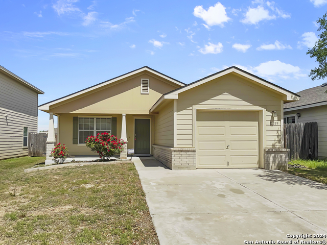 11259 Dublin Woods Property Photo 1
