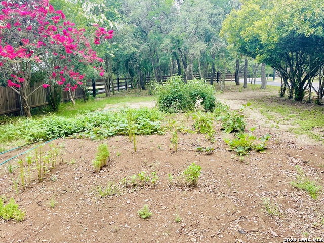 5 Chaparral Hl Property Photo 8