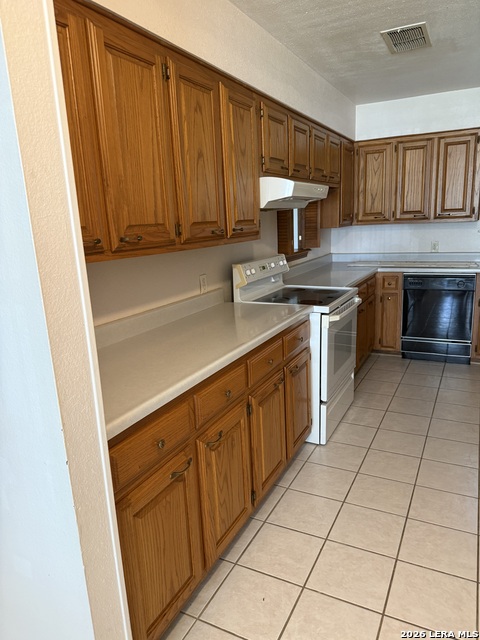 2723 Triple Tree Dr Property Photo 7