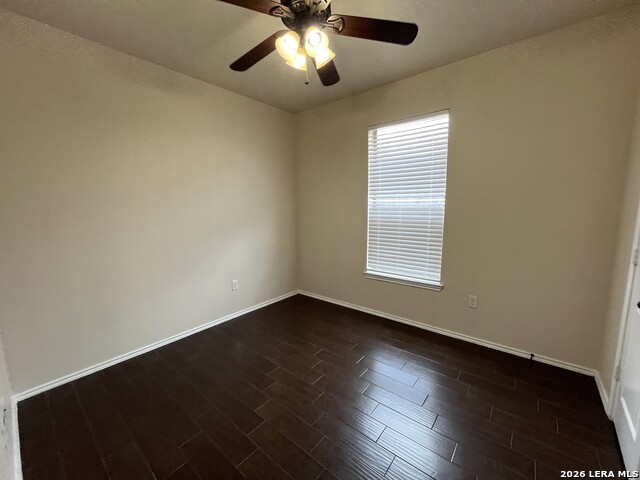 685 Creekside Cir Property Photo 12