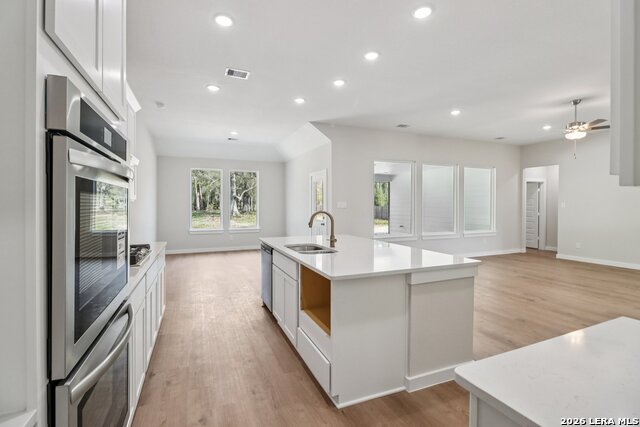 325 Firewheel Loop Property Photo 13