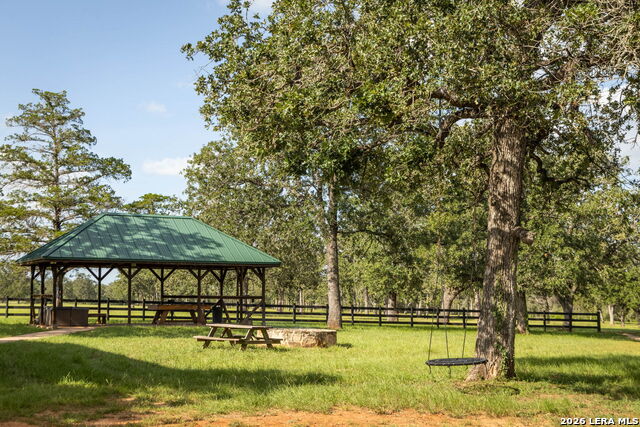 10488 State Highway 304 Property Photo 12