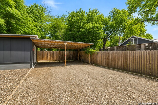 953 Myrta Property Photo 5