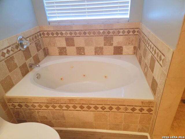 7714 Cortland Oak Property Photo 19