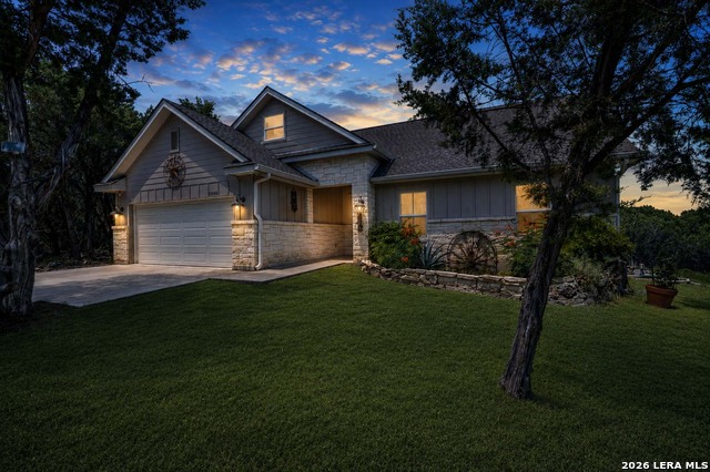 2295 Tanglewood Trl Property Photo 2