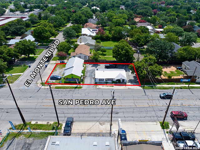 298 El Monte Blvd Property Photo 2