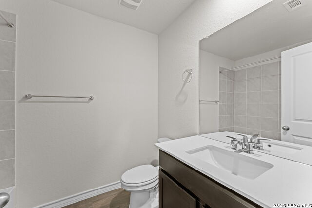 321 Singing Valley Property Photo 5