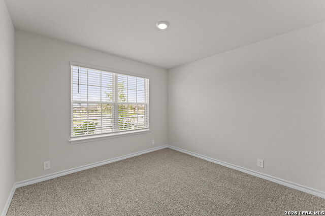 321 Singing Valley Property Photo 8
