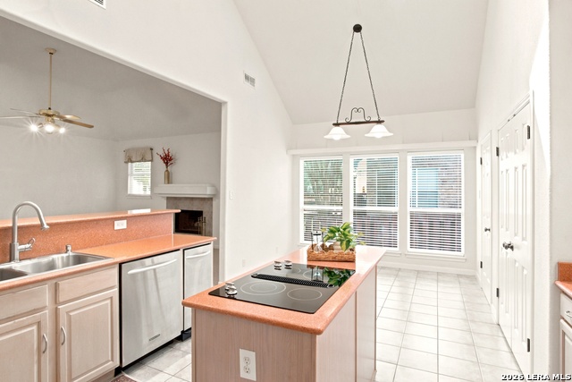 2854 Bent Tree Dr Property Photo 8