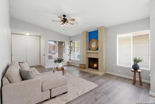 9604 Fountain Property Photo 3