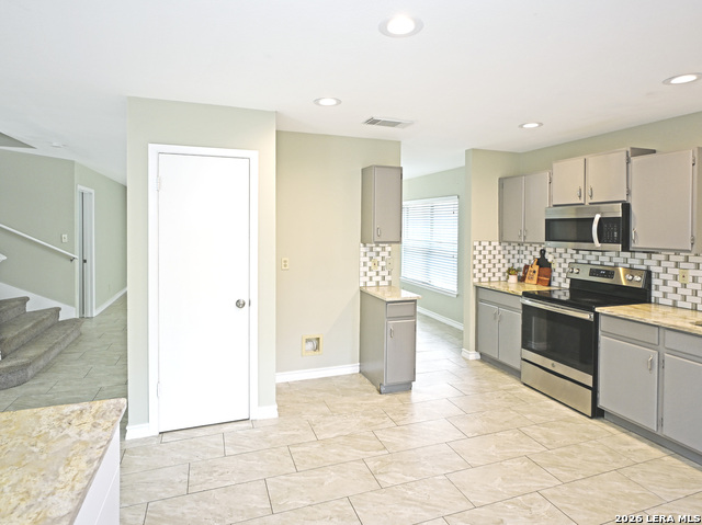 4607 Camas Property Photo 13