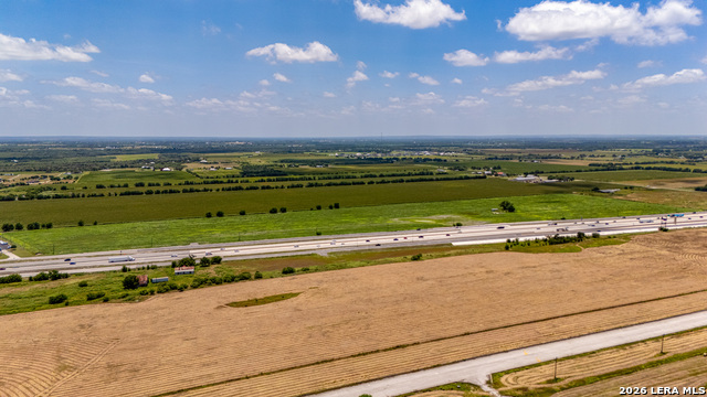 10221 E Interstate 10 Property Photo 8