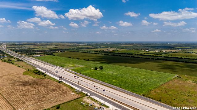 10221 E Interstate 10 Property Photo 11