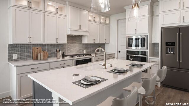 22227 Rustic Hollow Property Photo 3