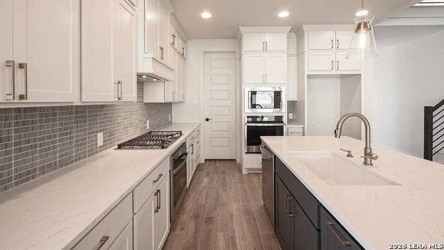 22227 Rustic Hollow Property Photo 11