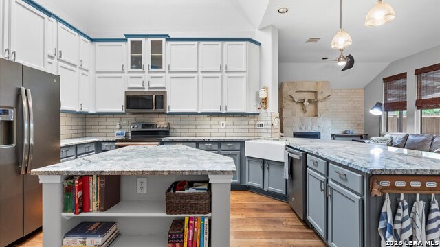 1208 Terrace Ct Property Photo 17