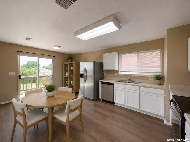 11210 Dublin Trace Property Photo 5