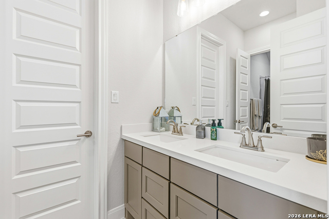 187 Violet Way Property Photo 34