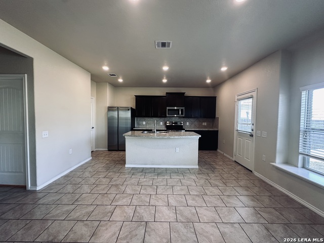 7102 Hibiscus Fls Property Photo 8