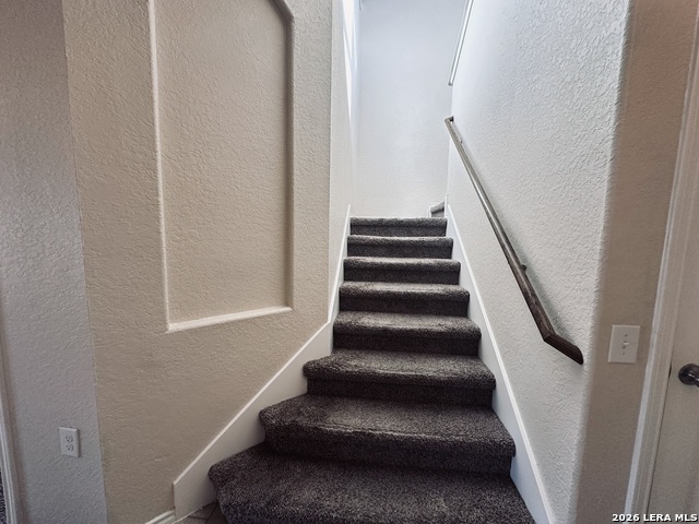 7102 Hibiscus Fls Property Photo 14