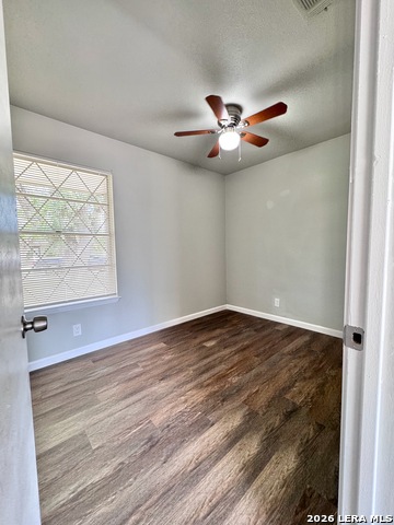 4811 Castle Strm Property Photo 6