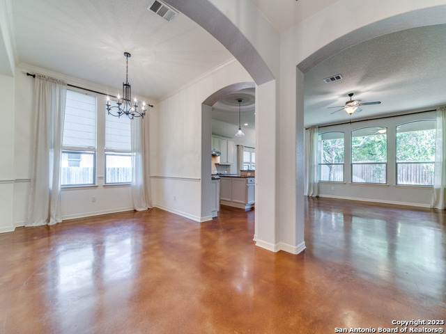 164 Autumn Rdg Property Photo 9