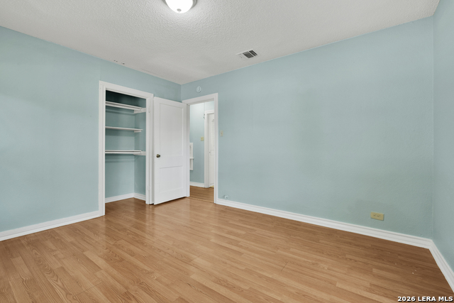 317 Frost St Property Photo 6