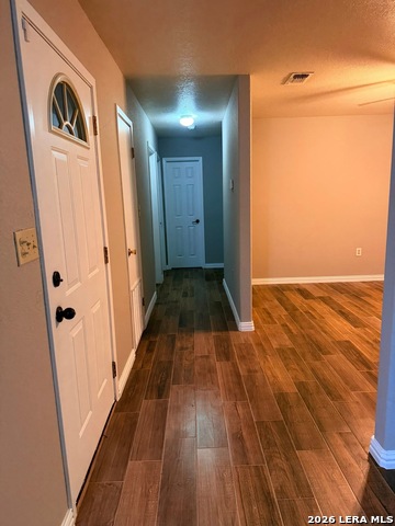 1469 Timber Valley Dr Property Photo 3