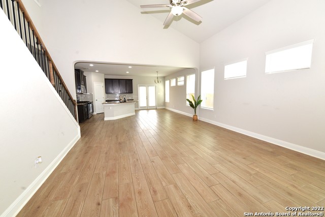5922 Akin Pl Property Photo 6