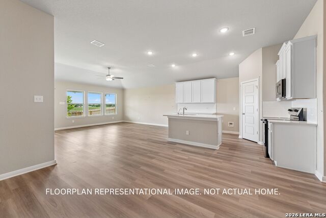 3934 Lone Rdg Property Photo 11