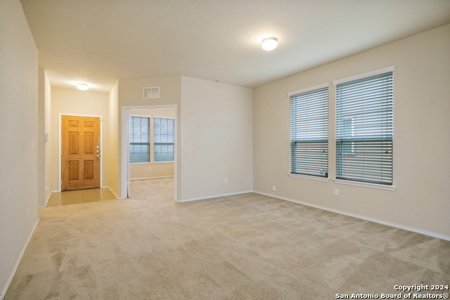2415 Camberly Vw Property Photo 9