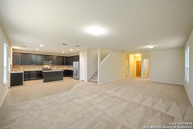 2415 Camberly Vw Property Photo 13