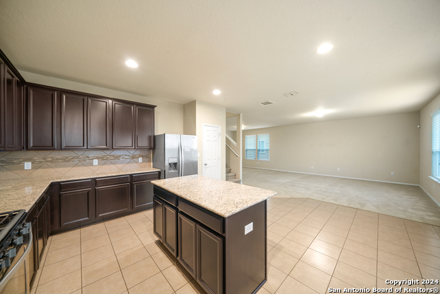 2415 Camberly Vw Property Photo 17