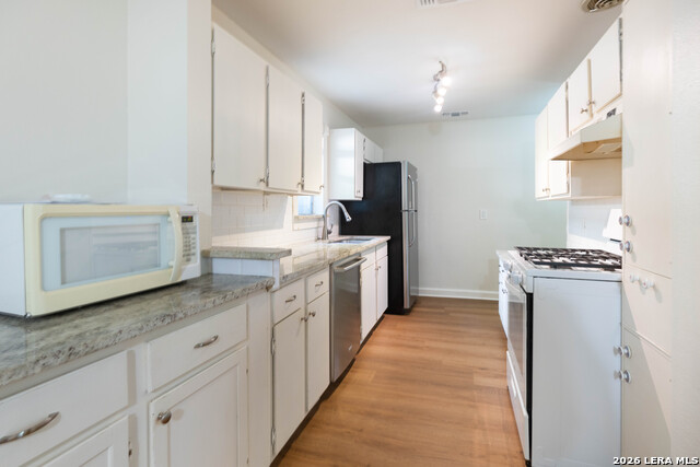 122 Annie Property Photo 19