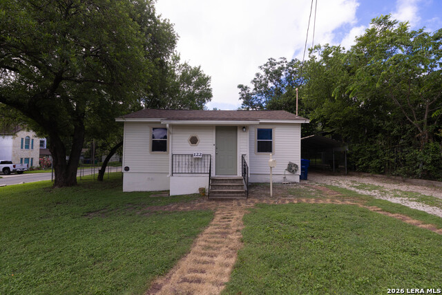 122 Annie Property Photo 31