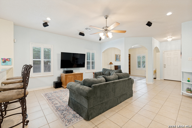 422 Weatherby Dr Property Photo 3