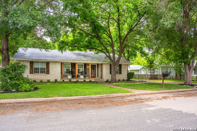506 N Lincoln St Property Photo 1