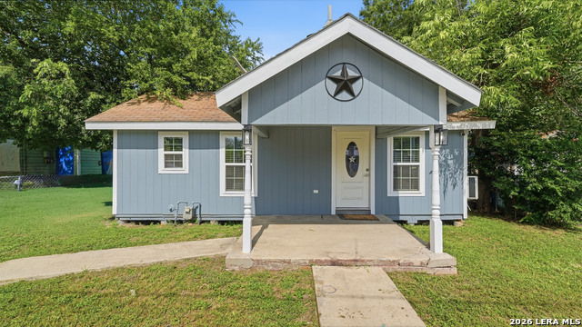 1407 N San Marcos Property Photo 1