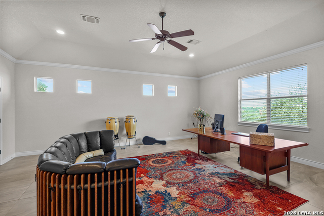 211 Champion Hvn Property Photo 50