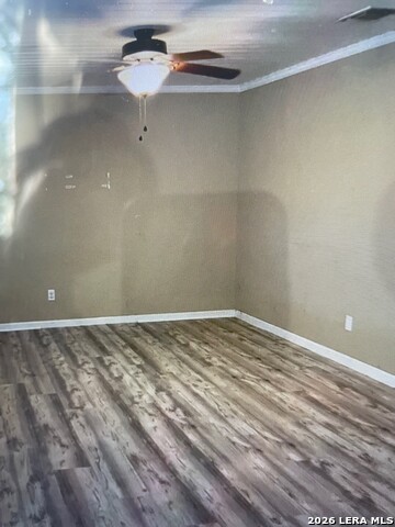 1089 High Point Ln Property Photo 4
