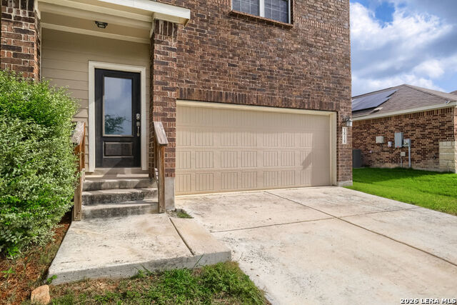 1818 Strawberry Property Photo 3