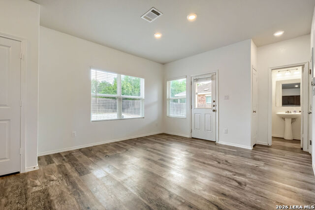 1818 Strawberry Property Photo 9