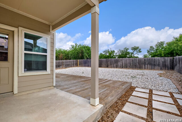 1818 Strawberry Property Photo 17