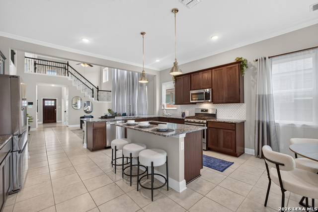 8203 Dovers Den Property Photo 17