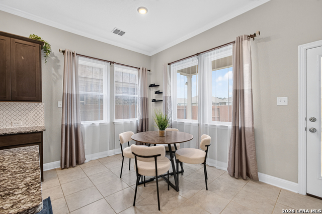 8203 Dovers Den Property Photo 18