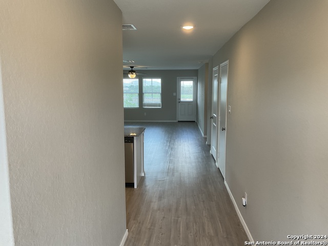 5813 Companion Loop Property Photo 2