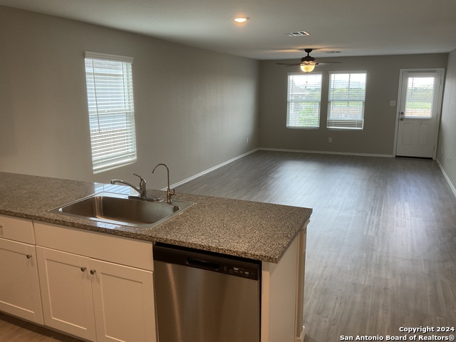 5813 Companion Loop Property Photo 3